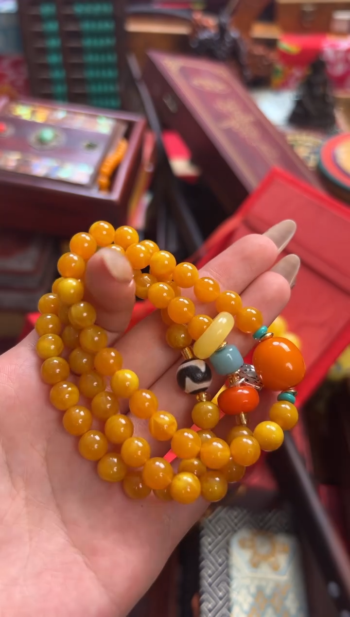 未镶嵌蜜蜡裸石——————瓷———————25