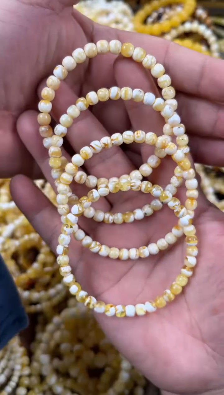 【闪购商品】琥珀裸石未镶嵌WJ5.5m手串多样性一条