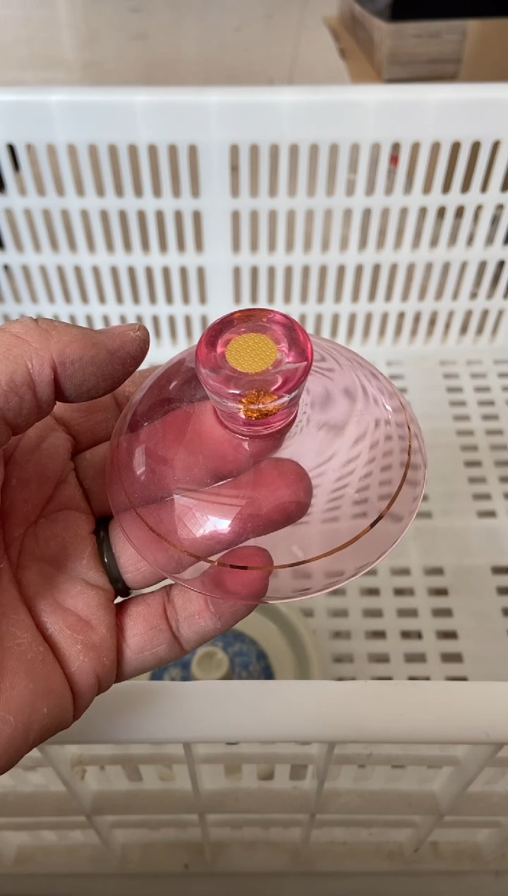 杯无运费险有瑕疵的摄影的产品有使用过的痕迹有点脏介意勿拍