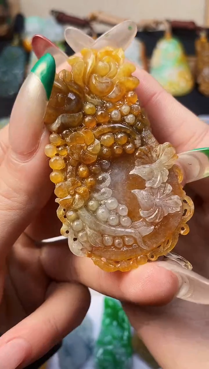 【闪购商品】定制翡翠未镶嵌A货翡翠