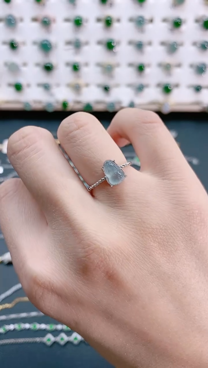 【闪购商品】翡翠戒指银S925镶嵌 天然翡翠