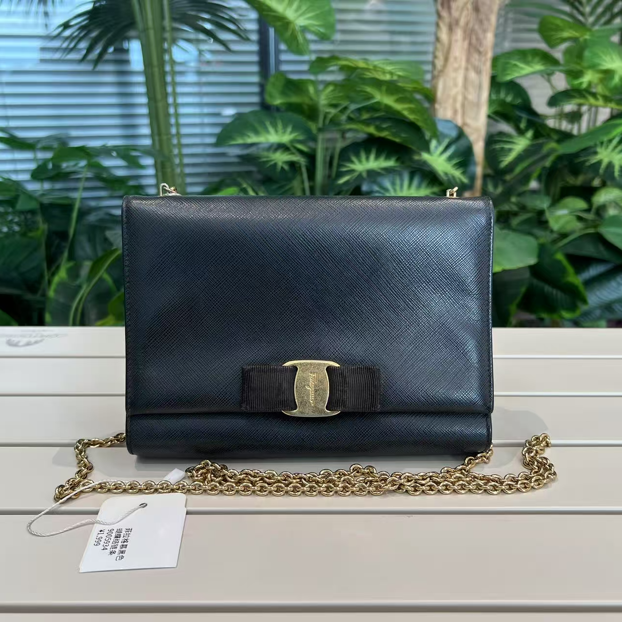 95新 FERRAGAMO/菲拉格慕 黑色蝴蝶结单肩斜挎包/NM