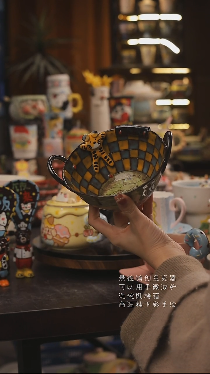 景德镇釉下彩绘设计师款式陶瓷