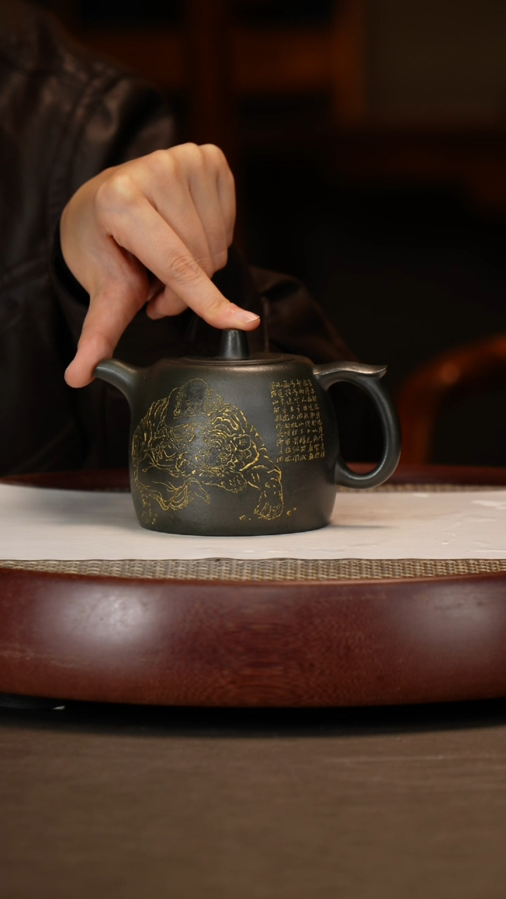 【闪购商品】紫砂茶壶绿泥井栏280c