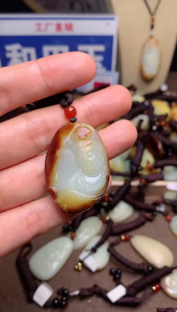 【闪购商品】和田玉颈饰未镶嵌1