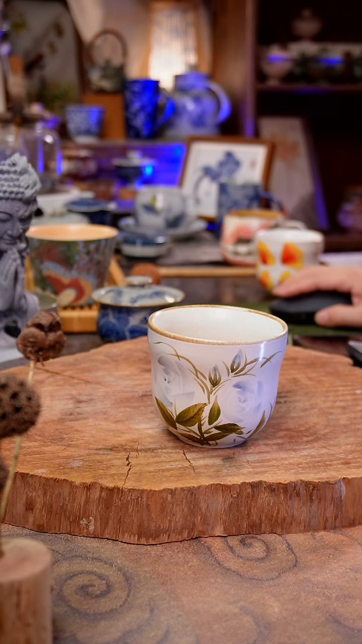 杯子玫瑰手工手绘手工手绘