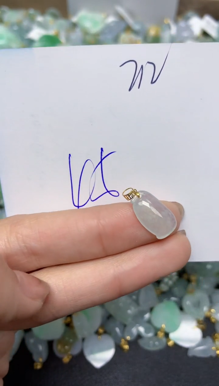 【闪购商品】翡翠颈饰18K金镶嵌 天然翡翠A货