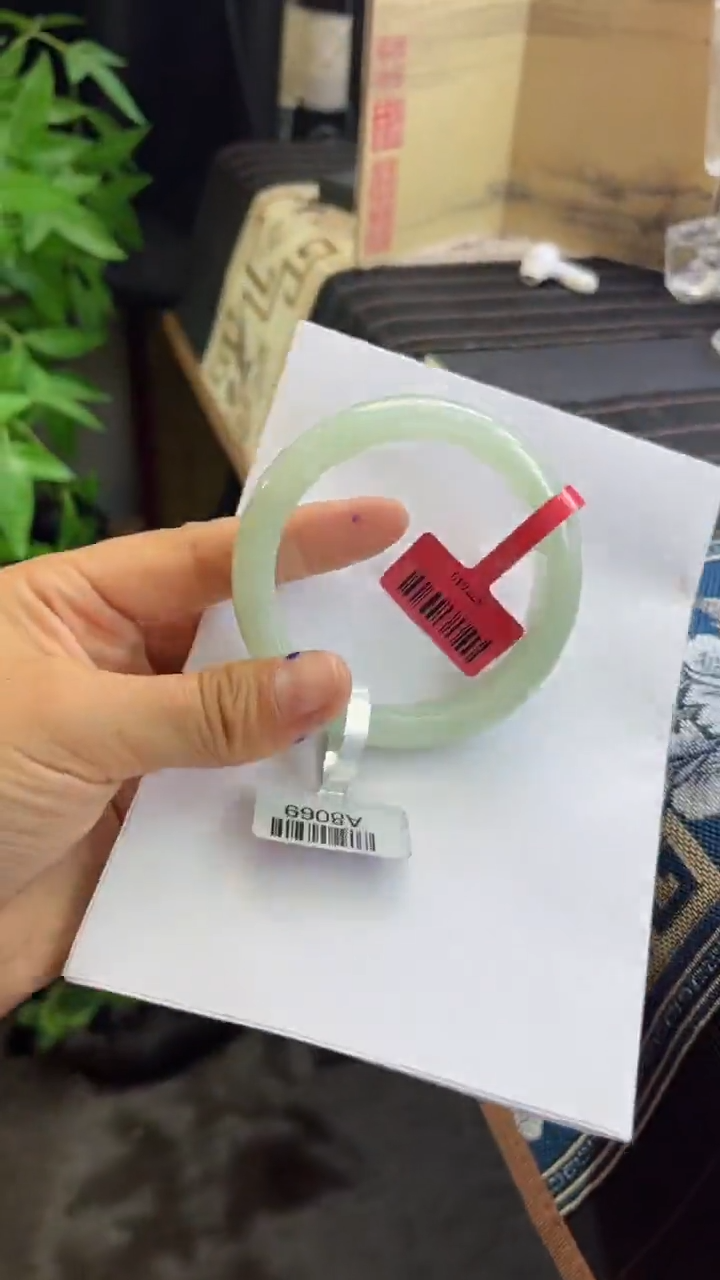 【闪购商品】翡翠手镯未镶嵌翡翠手镯