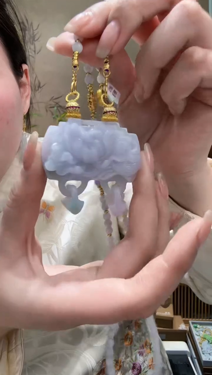 【闪购商品】翡翠颈饰未镶嵌吊坠