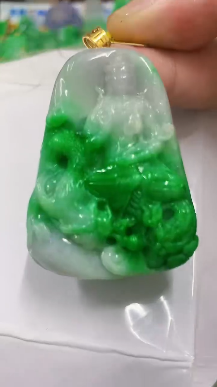 翡翠18K金镶嵌吊坠(不含链)挂件