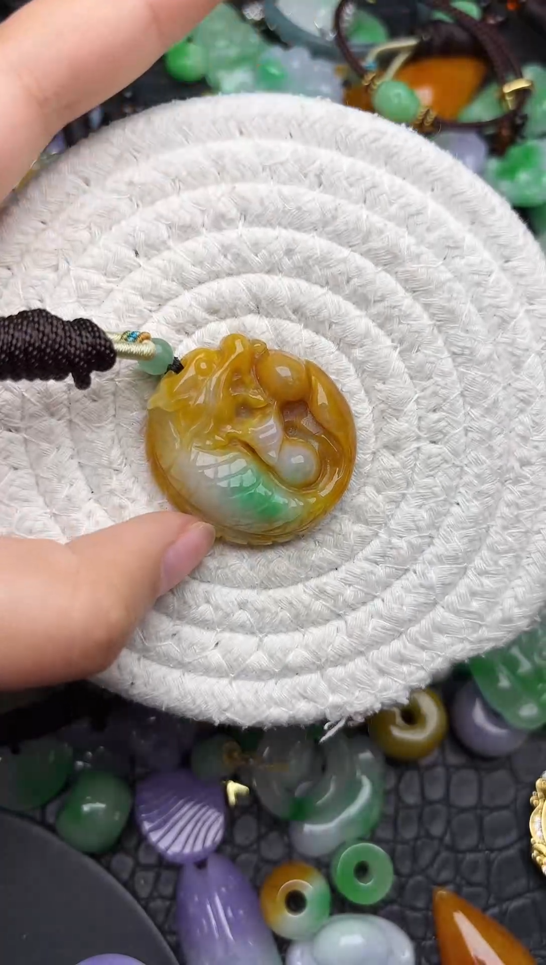 颈饰未镶嵌翡翠缅甸翡翠吊坠