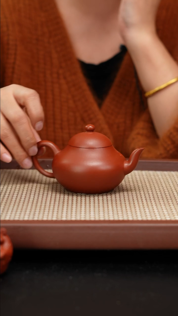 【闪购商品】紫砂茶壶朱泥梨形
