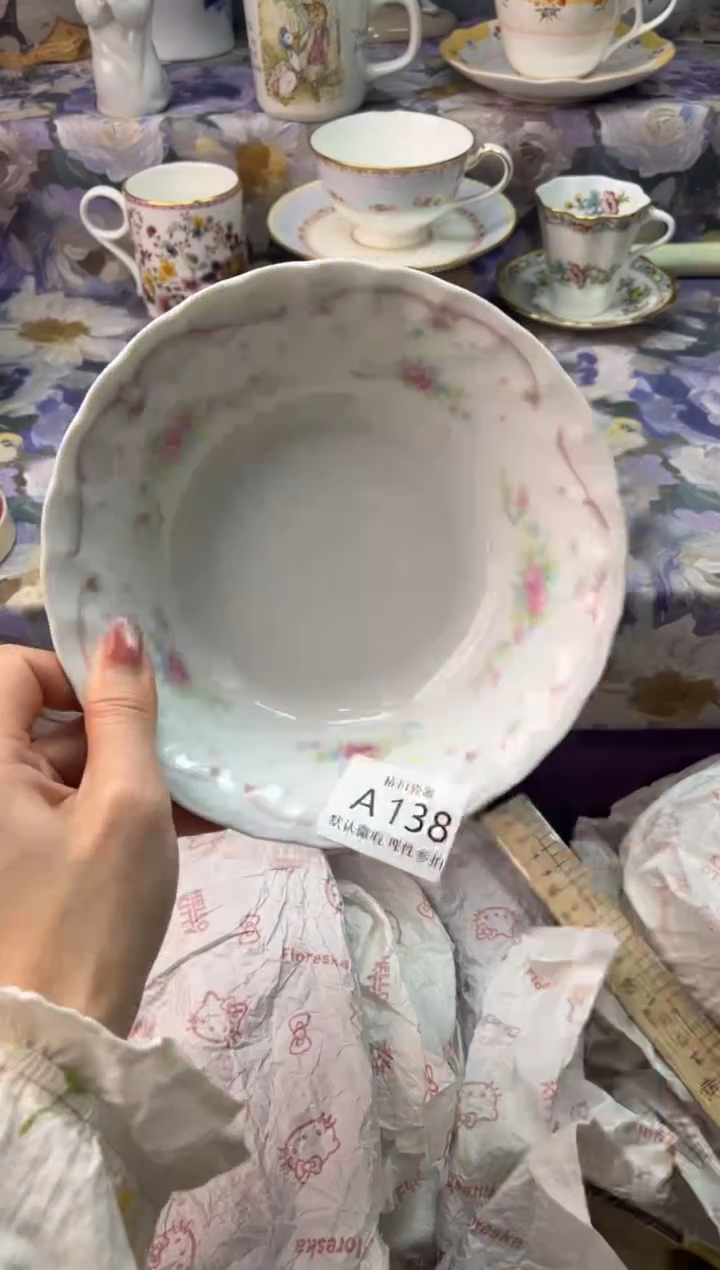 瓷片天***！瓷片瓷片          A 138