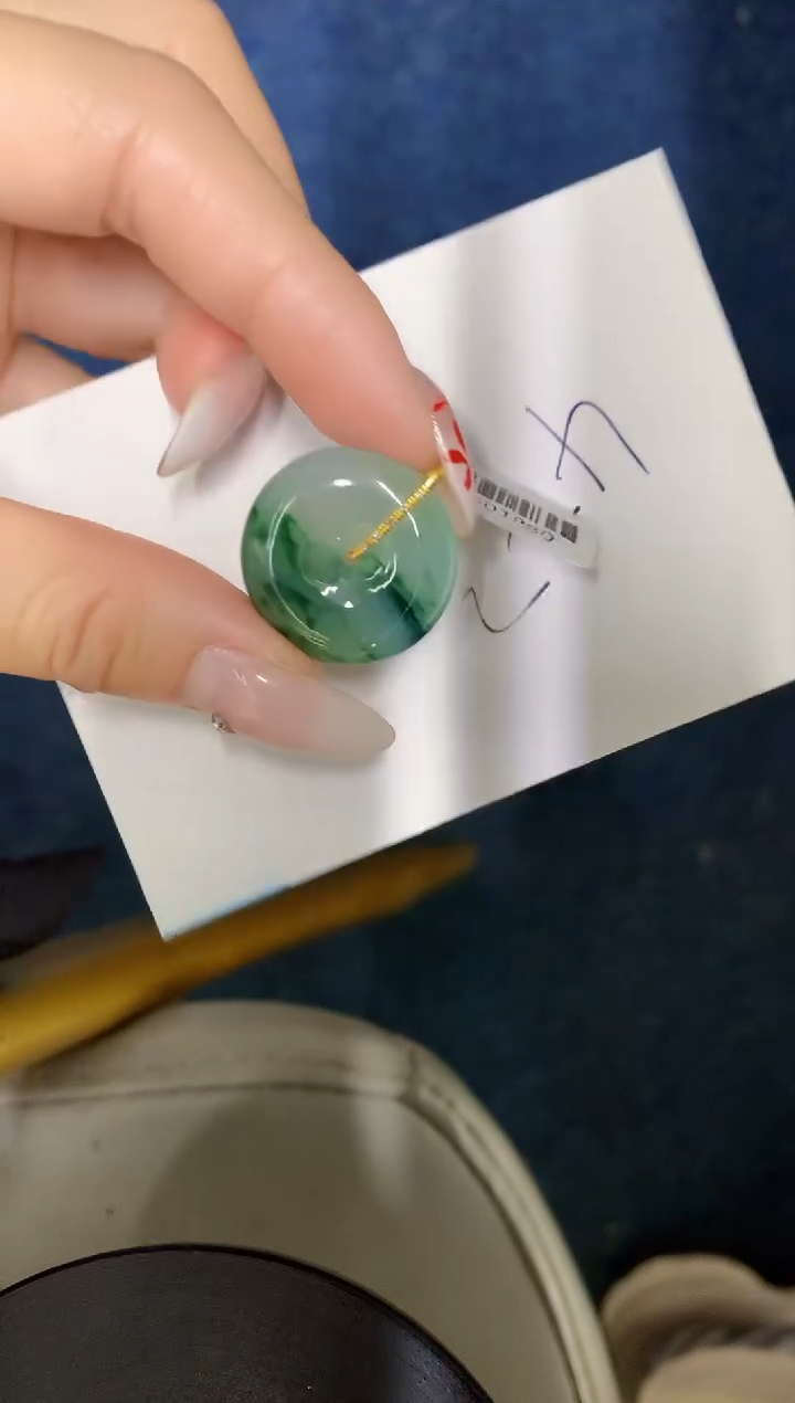 【闪购商品】翡翠颈饰18K金镶嵌000000000000