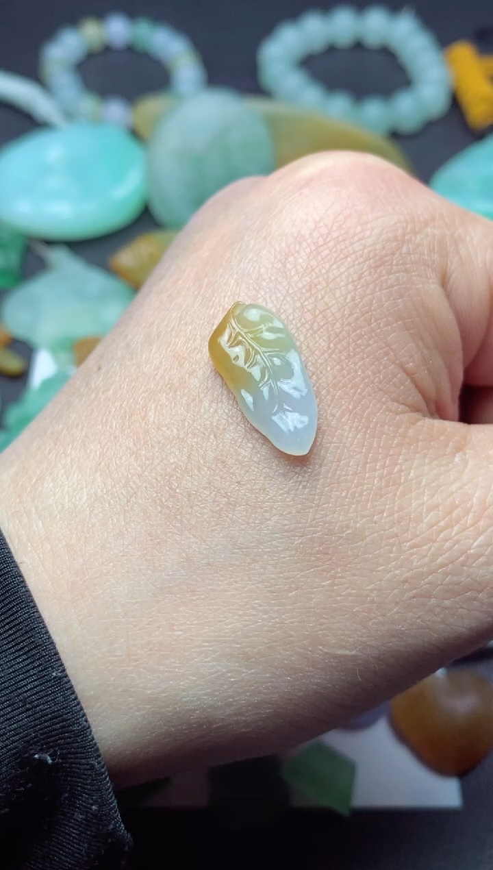 【闪购商品】定制翡翠未镶嵌a货翡翠
