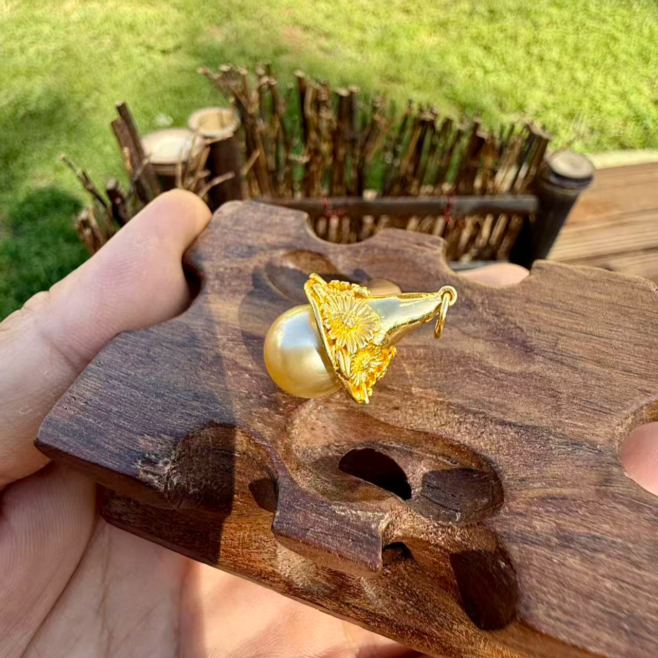 足金向日葵花帽吊坠