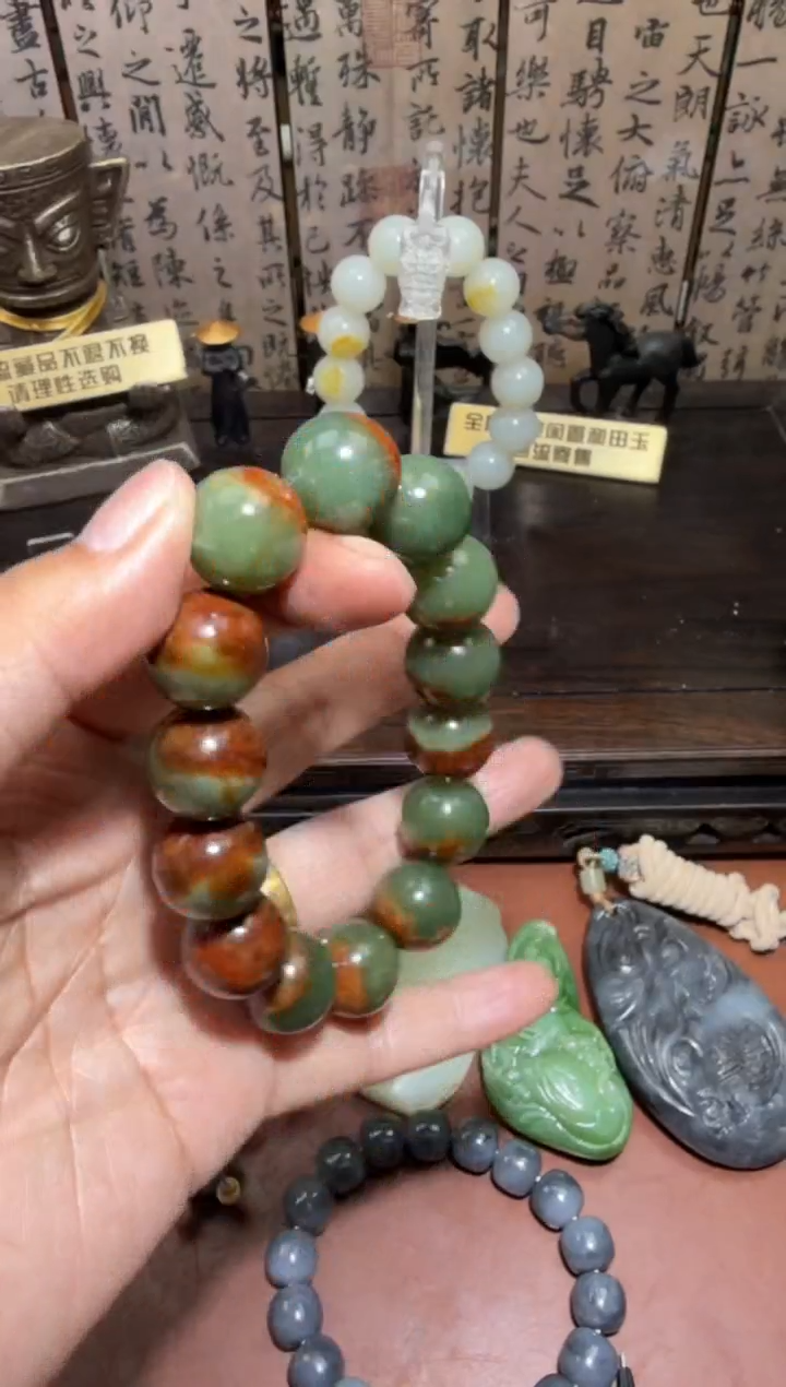 未镶嵌和田玉挂件和田玉