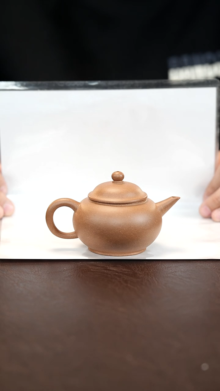 茶壶紫砂老段泥 内推  140cc