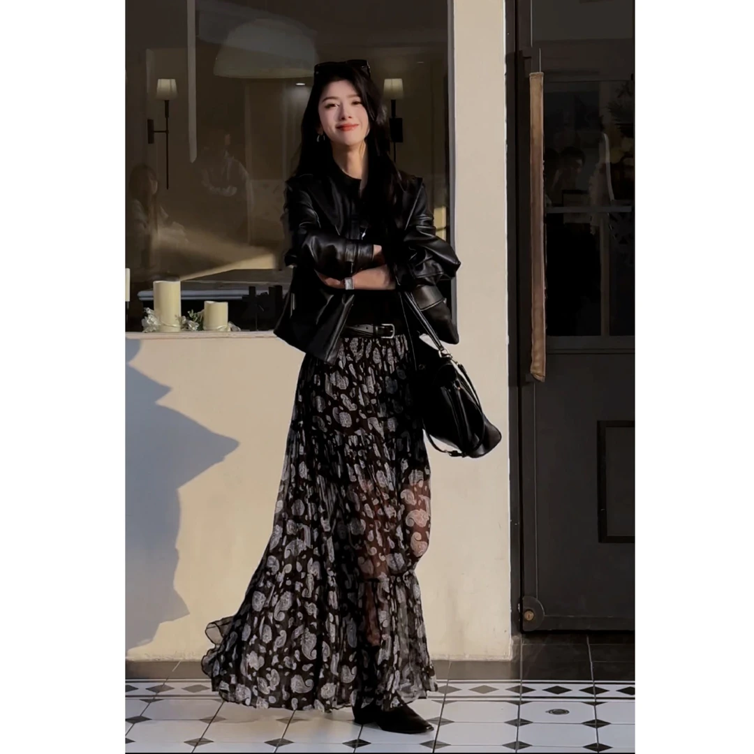 2025春夏新品休闲百搭高腰松紧腰A字腰果裙时尚小众设计气质高级