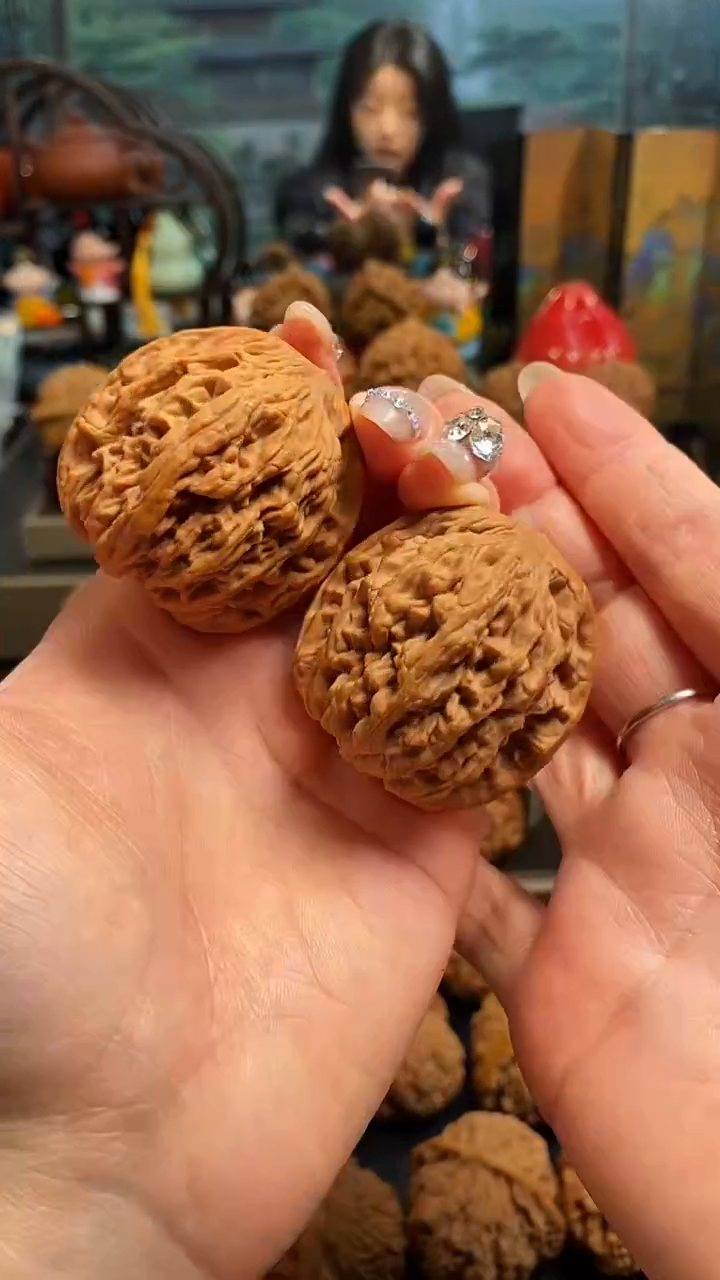 【闪购商品】文玩核桃把件K232麦穗虎头43