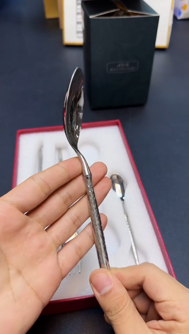 【闪购商品】杯全新正品一件不留@@H1871