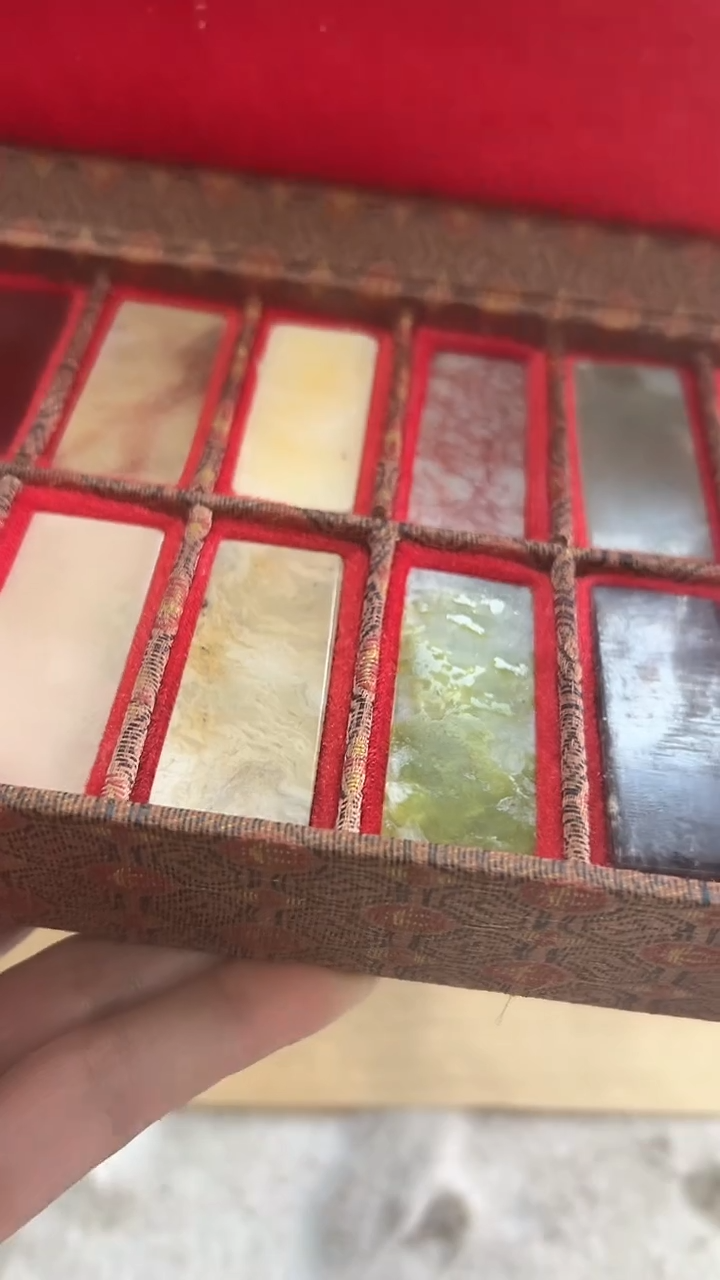 【知墨堂240#】印章石微瑕不挑20方套【2*5】送一个挂轴