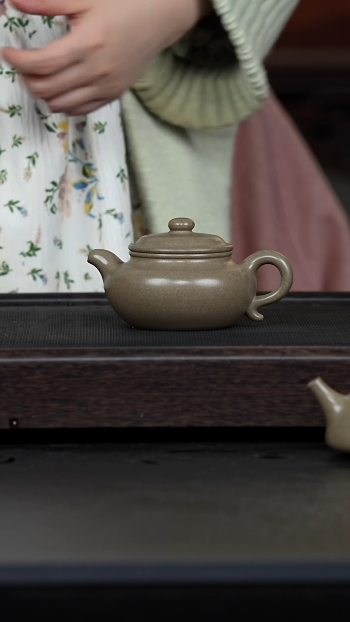 【闪购商品】紫砂茶壶挑纯青段仿古