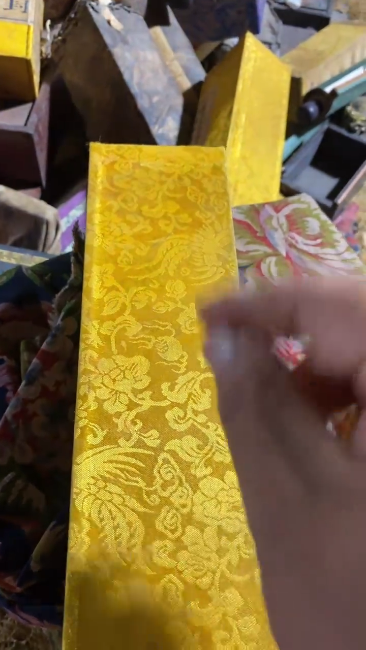 香榧木（1个李金色小盒子）