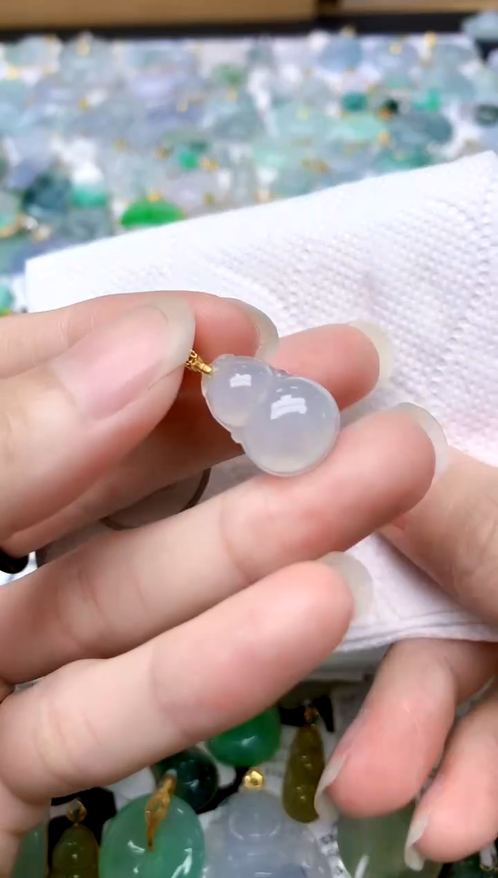 颈饰银S925镶嵌翡翠天然A货翡翠