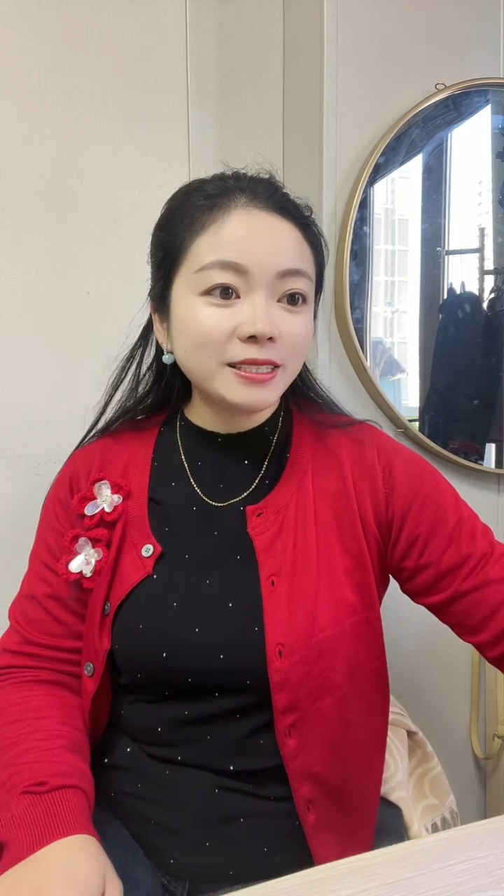 牵****步锦花中码锦花中码