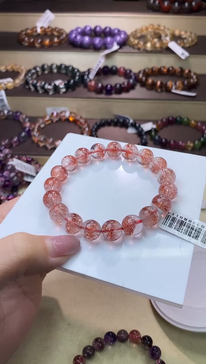 【闪购商品】水晶手链未镶嵌金草莓超七10m+