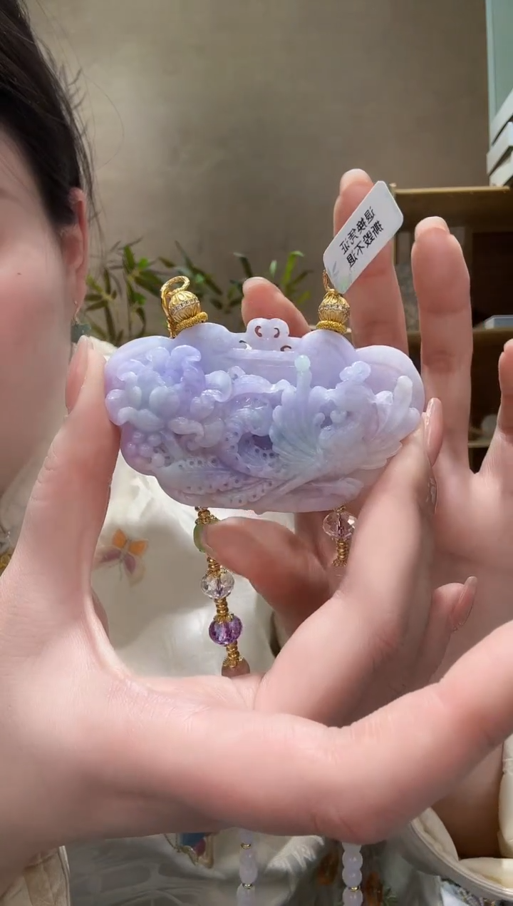 【闪购商品】翡翠颈饰未镶嵌吊坠