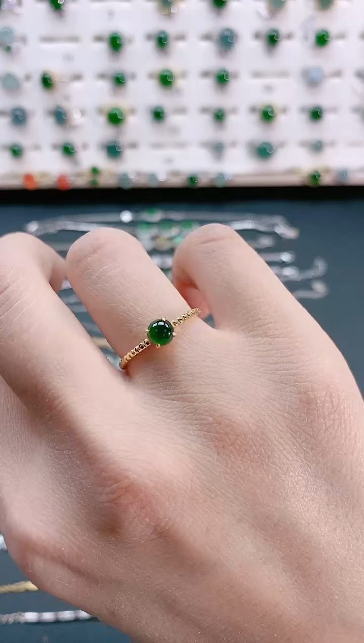 【闪购商品】翡翠戒指银S925镶嵌天然翡翠