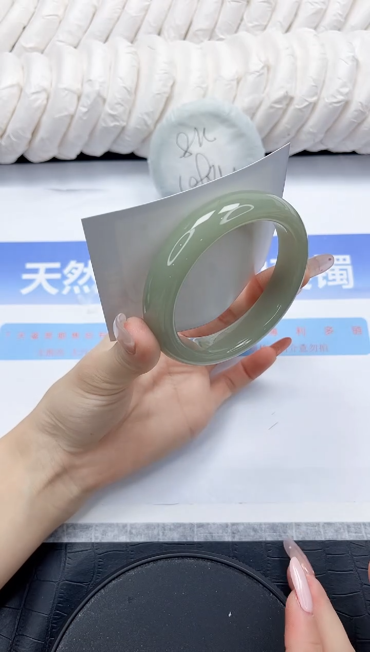 未镶嵌手镯石英质玉73-58.1