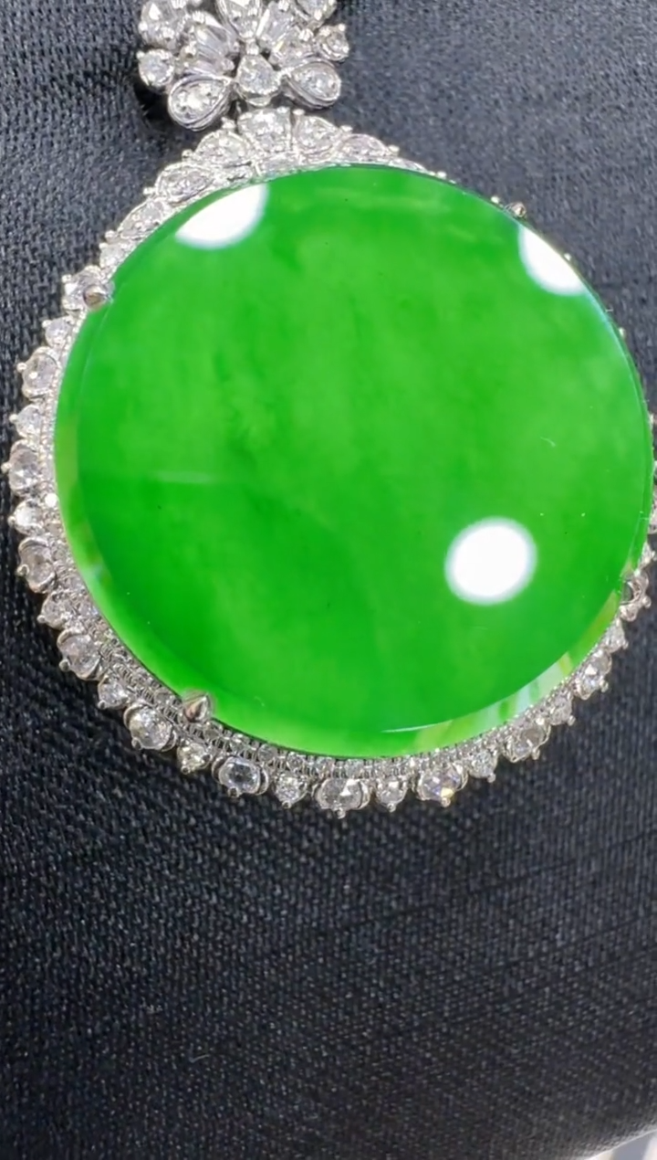 【闪购商品】翡翠吊坠(不含链)18K金镶嵌多样性团购发一件