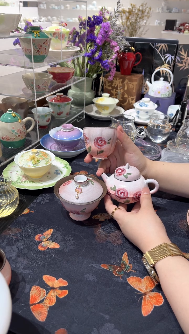 【闪购商品】茶壶+盖碗+茶杯 哈哈哈哈