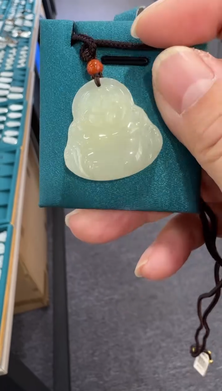 【闪购商品】和田玉吊坠未镶嵌佛公