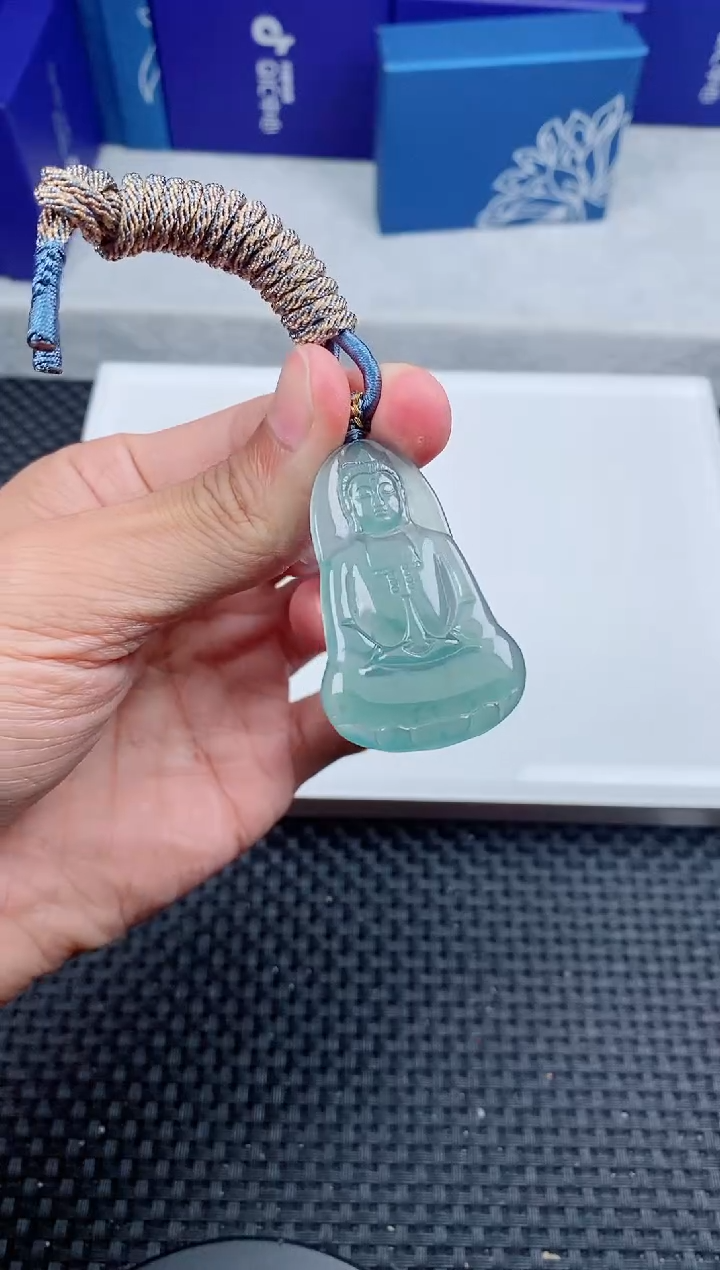 翡翠未镶嵌颈饰111111111