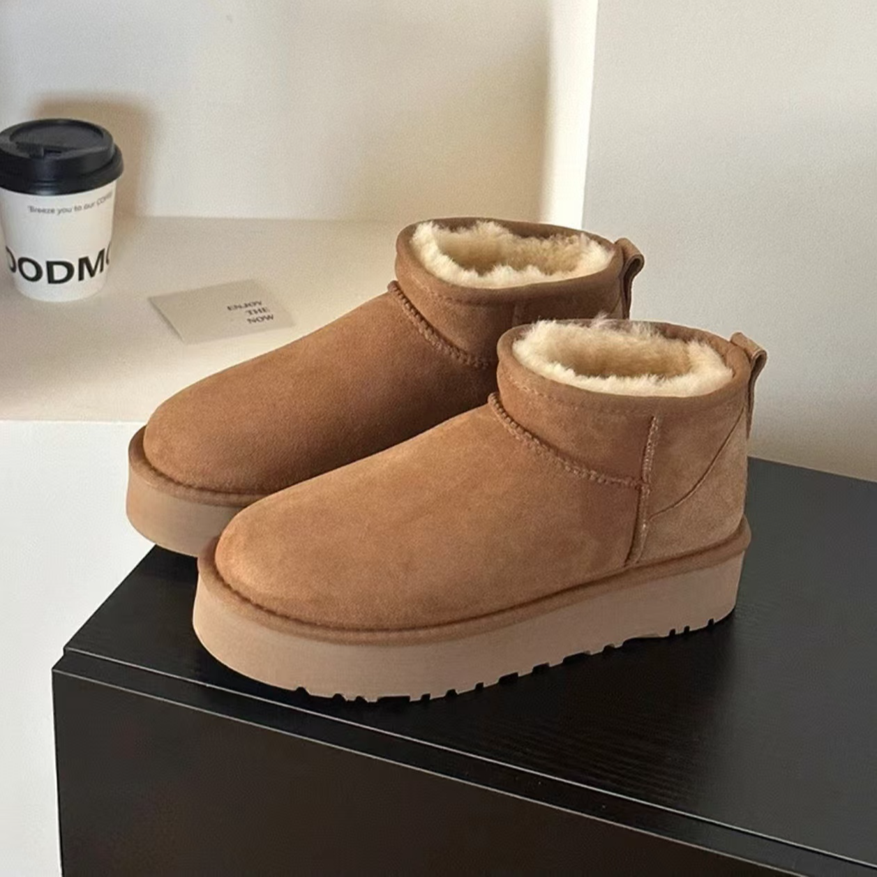 3CM冬雨桑坡外牛内羊皮毛一体女士雪地靴