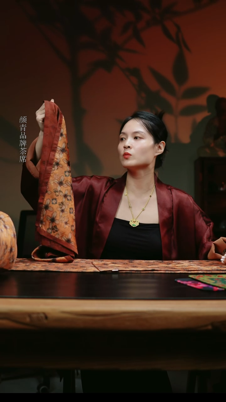 别具一阁布艺尺寸丝巾