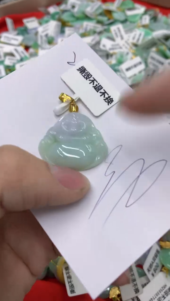 翡翠未镶嵌颈饰111111111