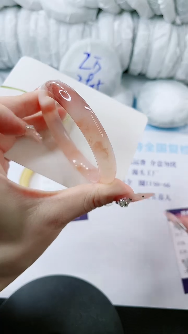【闪购商品】石英质玉手镯未镶嵌多样性发货V117