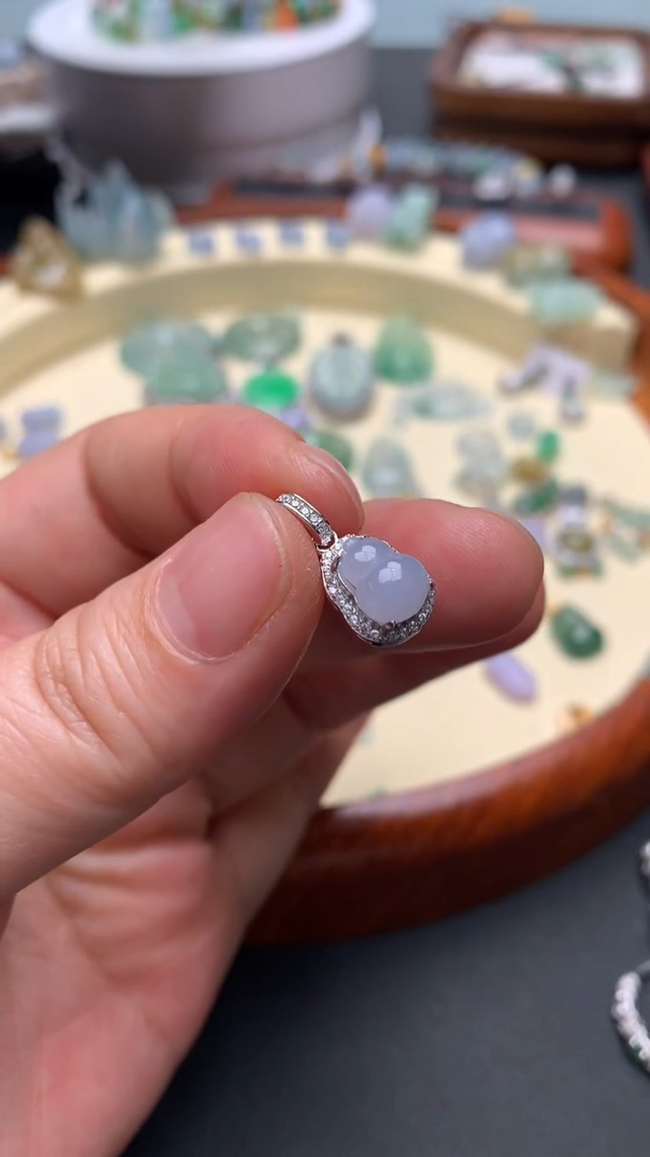 【闪购商品】翡翠颈饰银S925镶嵌翡翠镶嵌葫芦