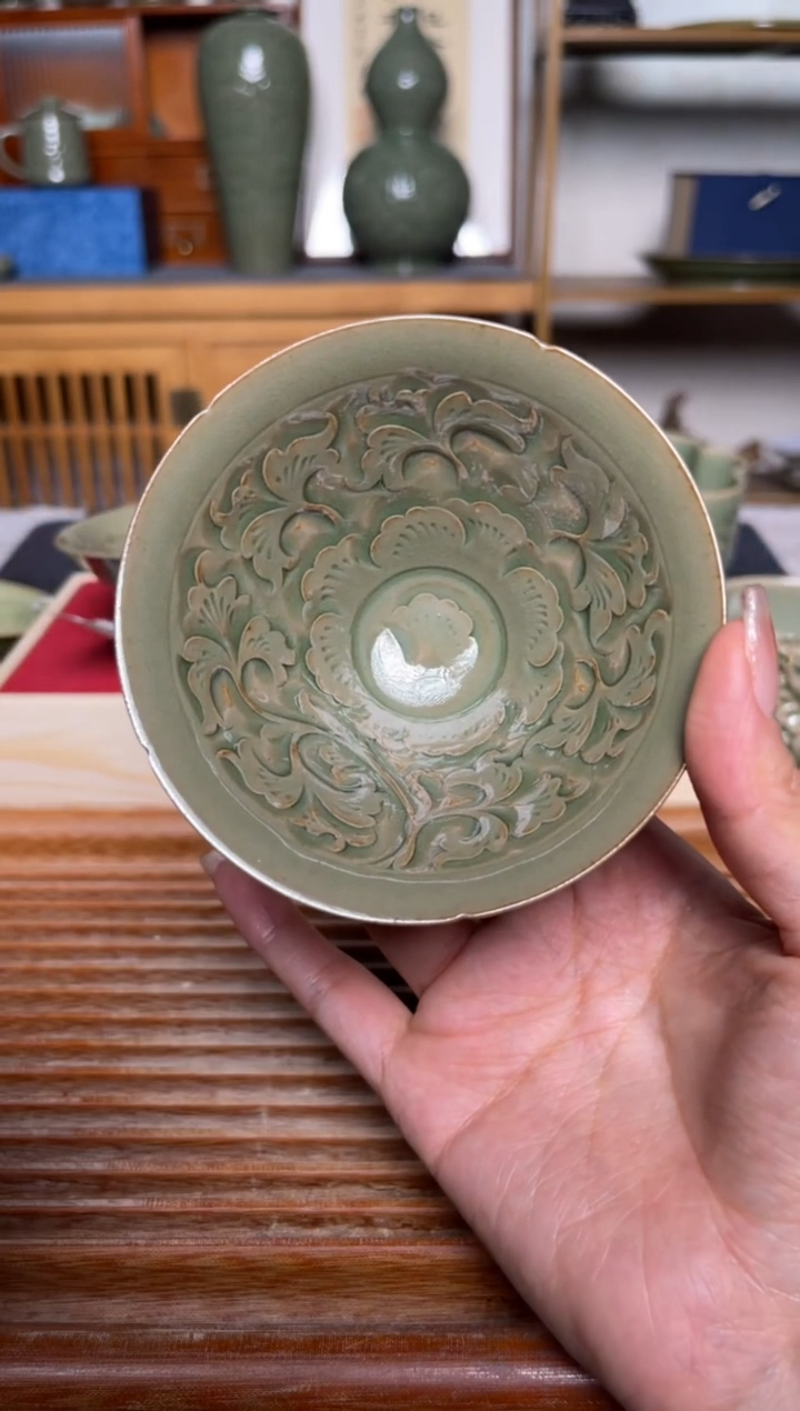 【闪购商品】其他纯手工秘色葵口薄胎斗笠盏王晓娜款