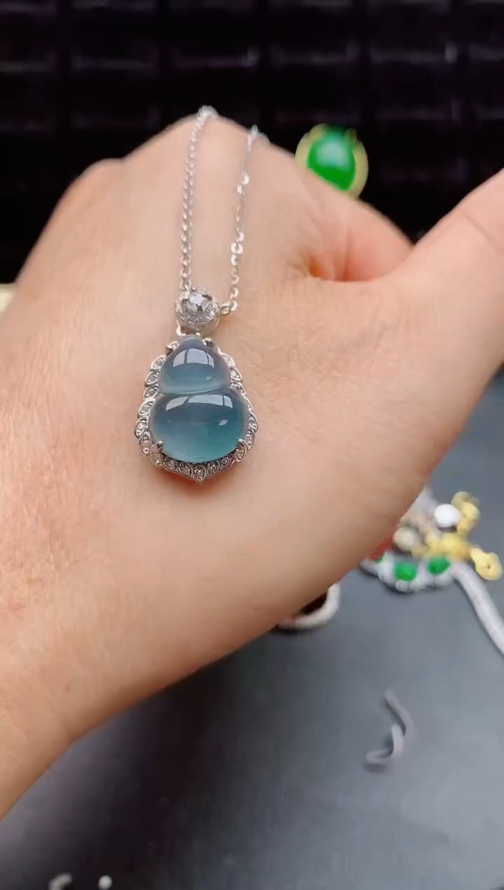 【闪购商品】翡翠颈饰银S925镶嵌212112