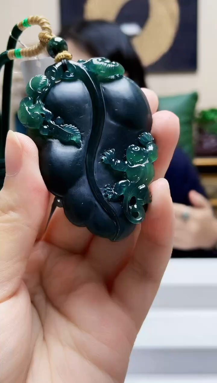 未镶嵌定制翡翠吊坠123