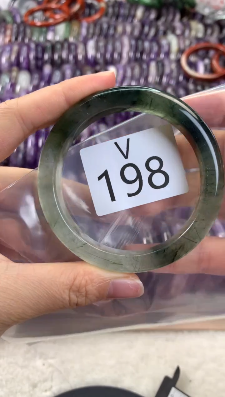 【闪购商品】水晶水晶手镯V未镶嵌198-57