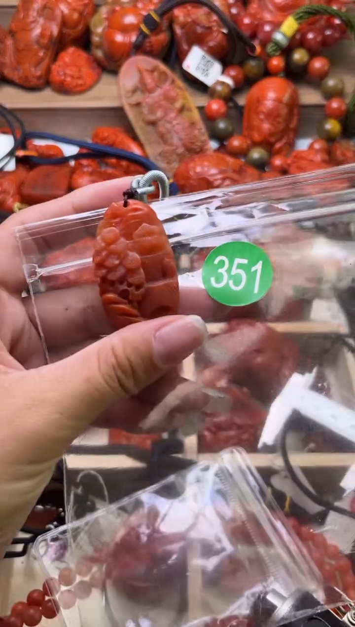 【闪购商品】南红玛瑙珠宝奇石未镶嵌351