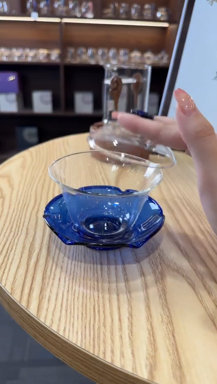 禾器 荷叶盖碗宝石蓝