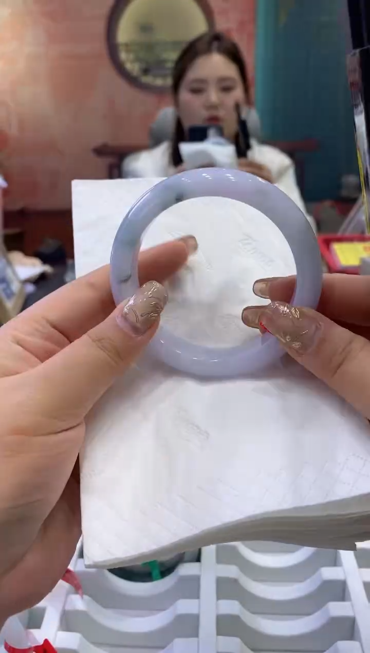 【闪购商品】翡翠手镯未镶嵌多人011463